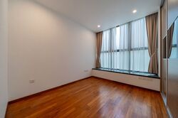 Holland Link (D10), Terrace #503034871